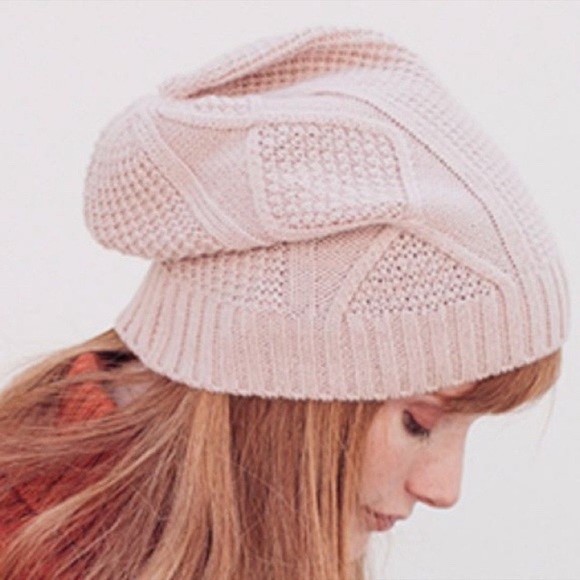 TJD Accessories - NWOT TJD Cable Knit Beanie